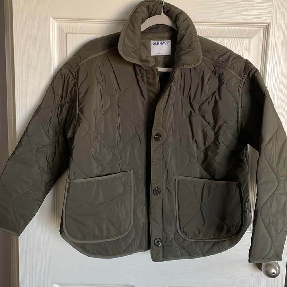 Old Navy hunter green quilted jacket small